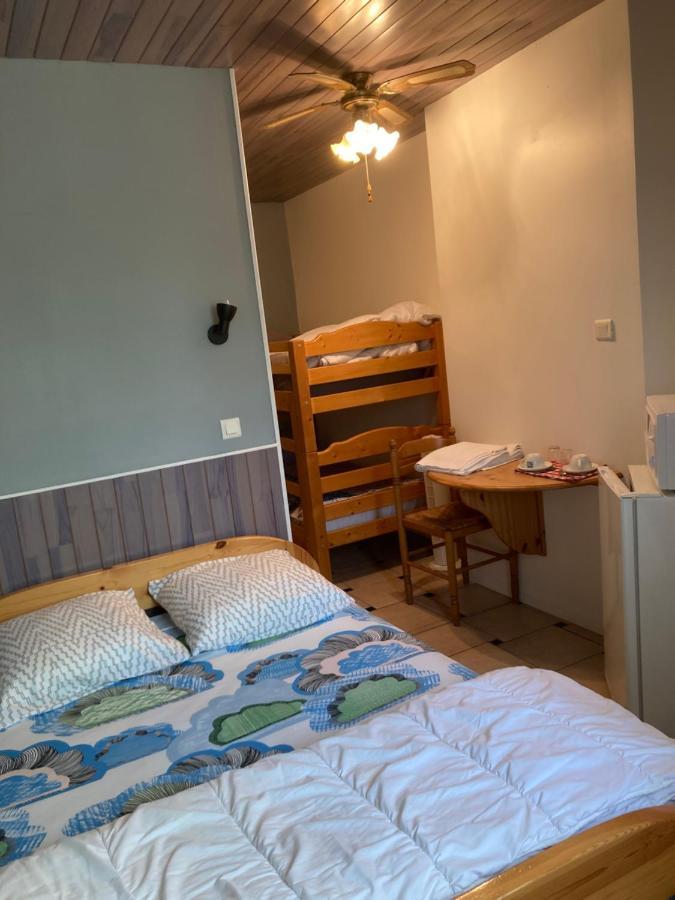 Bed and Breakfast Le Robinson Marseillan  Exterior foto